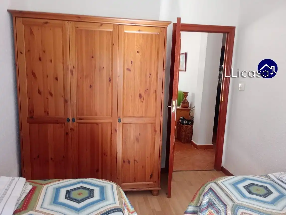 Dormitori de Casa o xalet de lloguer en Olocau amb Calefacció, Jardí privat i Terrassa