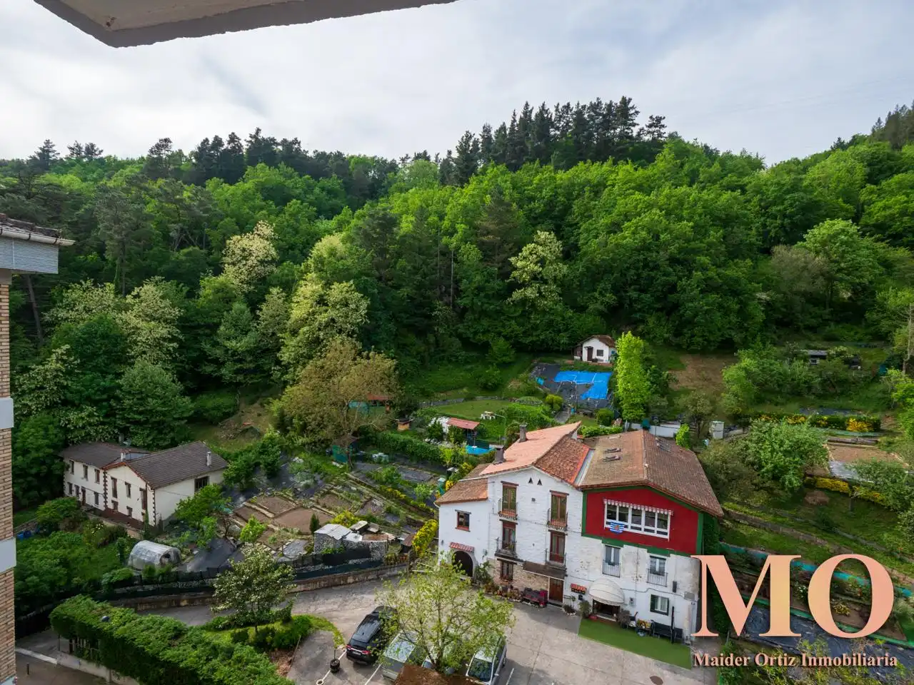 Jardín de Piso en venta en Arrasate / Mondragón con Calefacción, Terraza y Trastero
