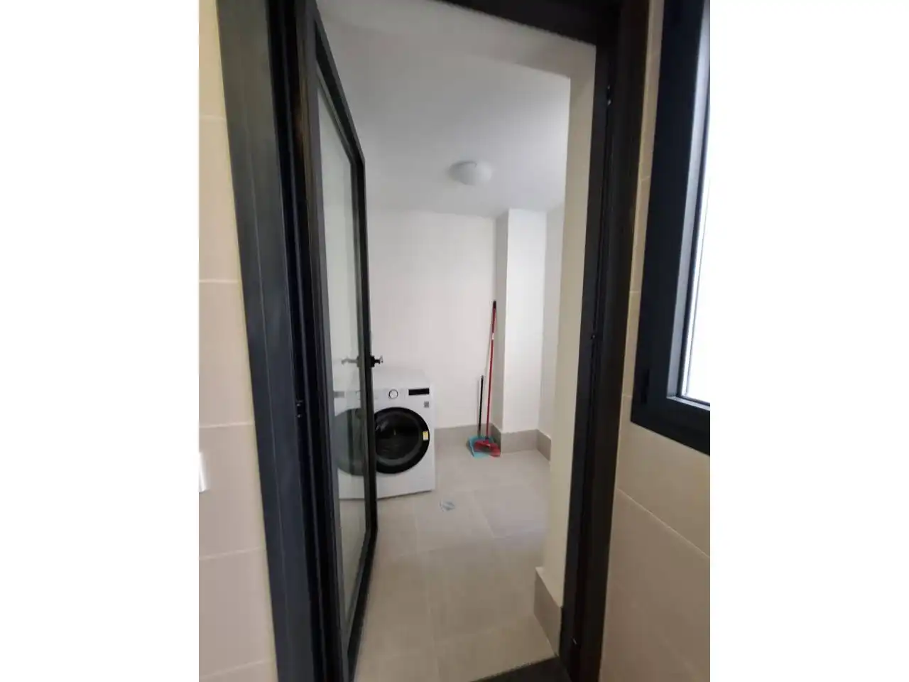 Flat for rent in Madrid  with Air Conditioner, Heating and Terrace