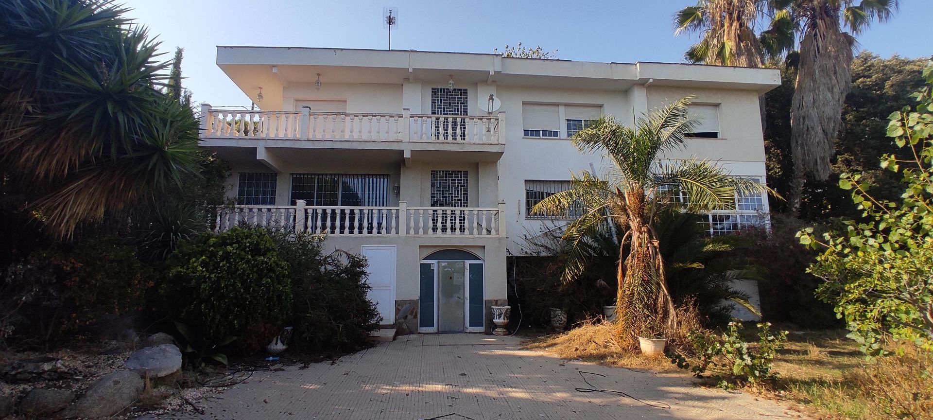 Vista exterior de Casa o xalet en venda en Cabrils amb Jardí privat