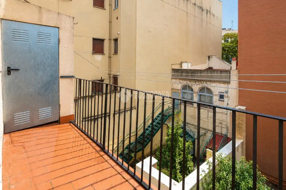 Flat with terrace for sale in Sant Andreu, imagen 32