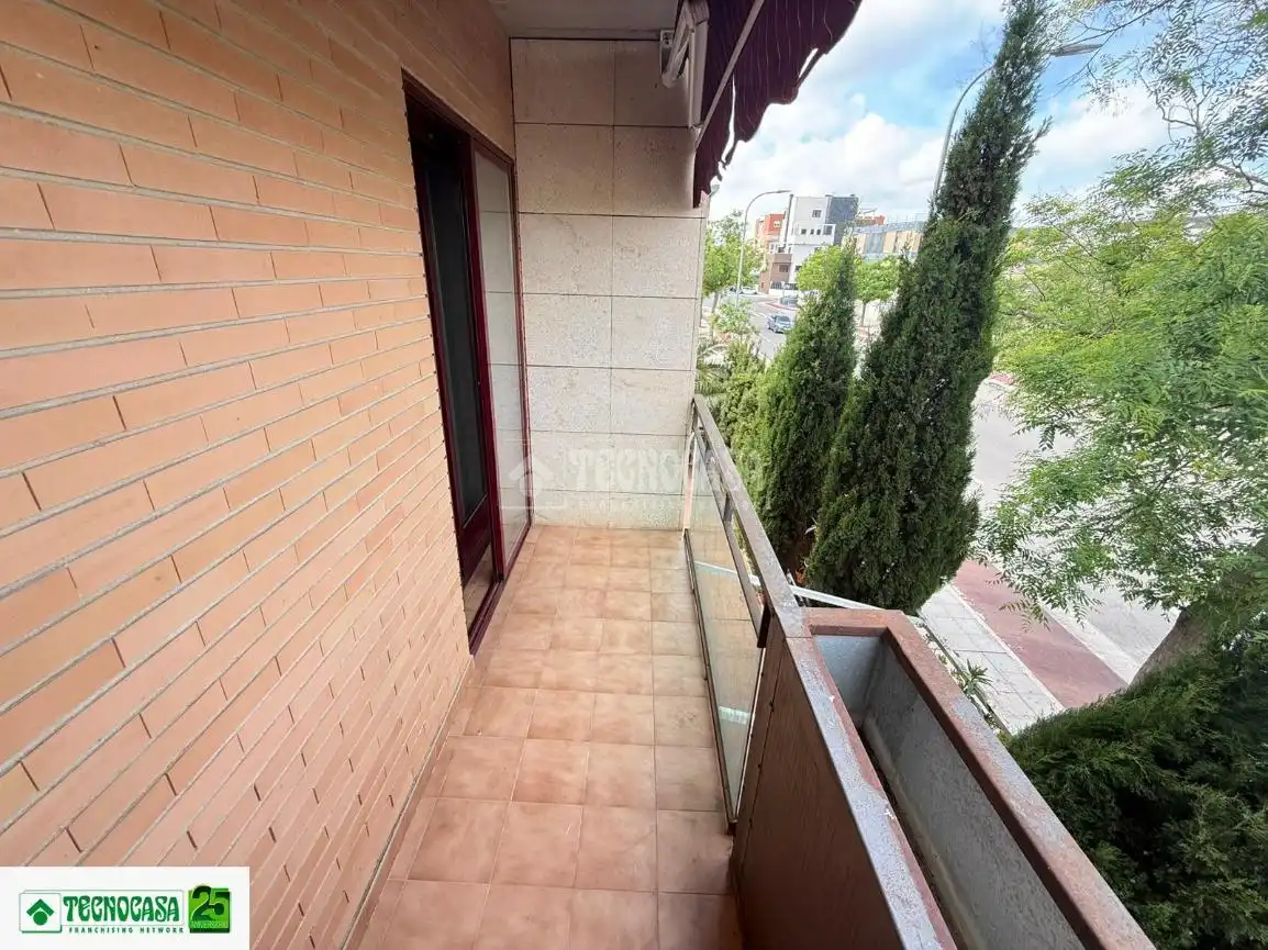 Balcony of Flat for sale in Ciudad Real  with Air Conditioner and Heating