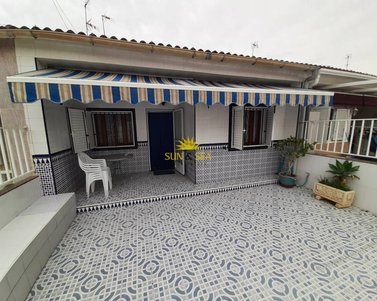 Vista exterior de Casa o chalet de alquiler en San Pedro del Pinatar con Calefacción, Amueblado y Microondas
