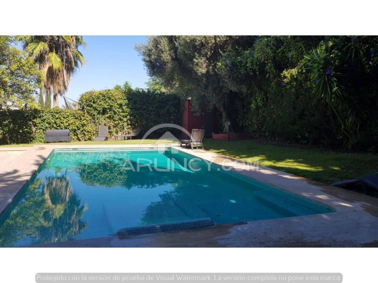 Piscina de Casa o xalet en venda en Montequinto amb Aire condicionat, Calefacció i Jardí privat