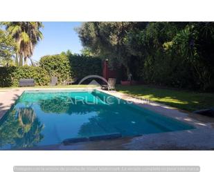 Swimming pool of House or chalet for sale in Montequinto  with Air Conditioner, Heating and Private garden