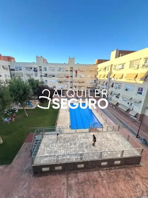 Piso de alquiler en Carmen Martín Gaite, Leganés Norte