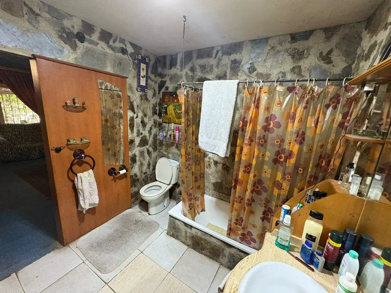 Bathroom of Country homes for sale in Vezdemarbán  with Private garden, Terrace and Storage room