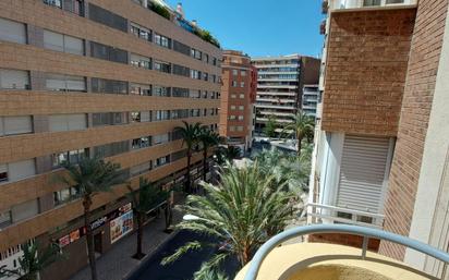 Vista exterior de Pis en venda en Alicante / Alacant amb Aire condicionat, Calefacció i Terrassa