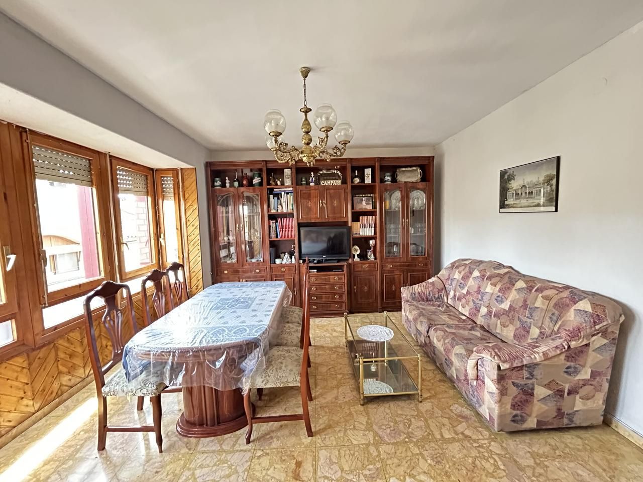 Sala d'estar de Casa adosada en venda en Cadreita amb Aire condicionat, Calefacció i Terrassa