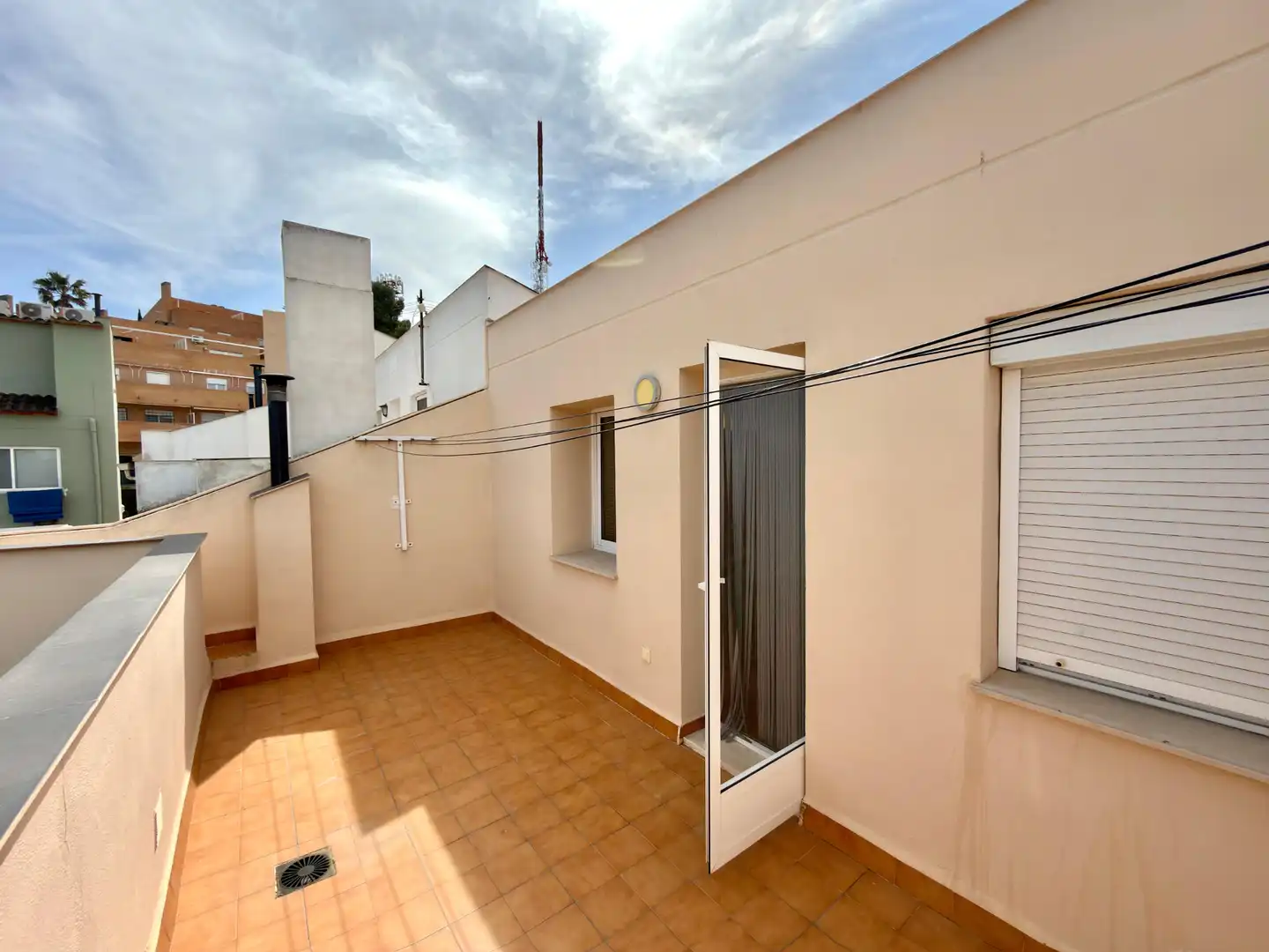 Balcony of Houses for sale in Torrent  with Air Conditioner, Heating and Private garden