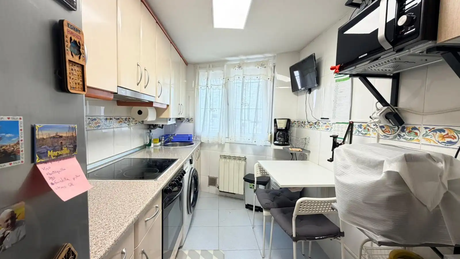 Cocina de Piso en venta en Zaragoza con Aire acondicionado, Calefacción y Parquet