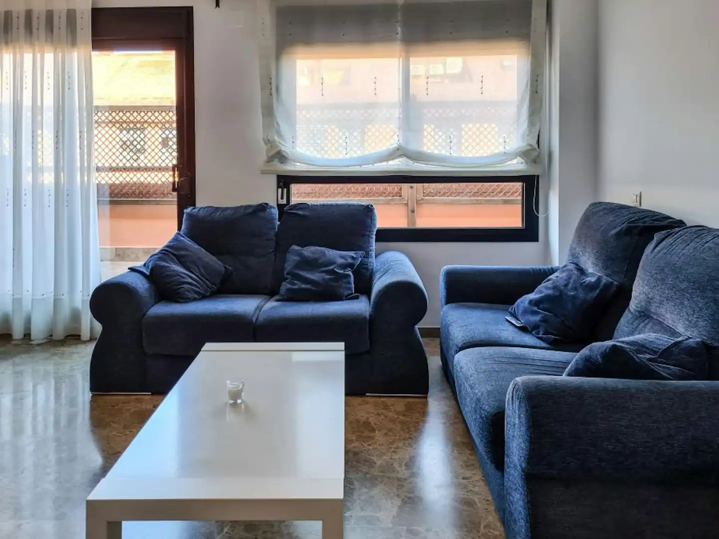 Sala d'estar de Pis de lloguer en Valencia amb Calefacció