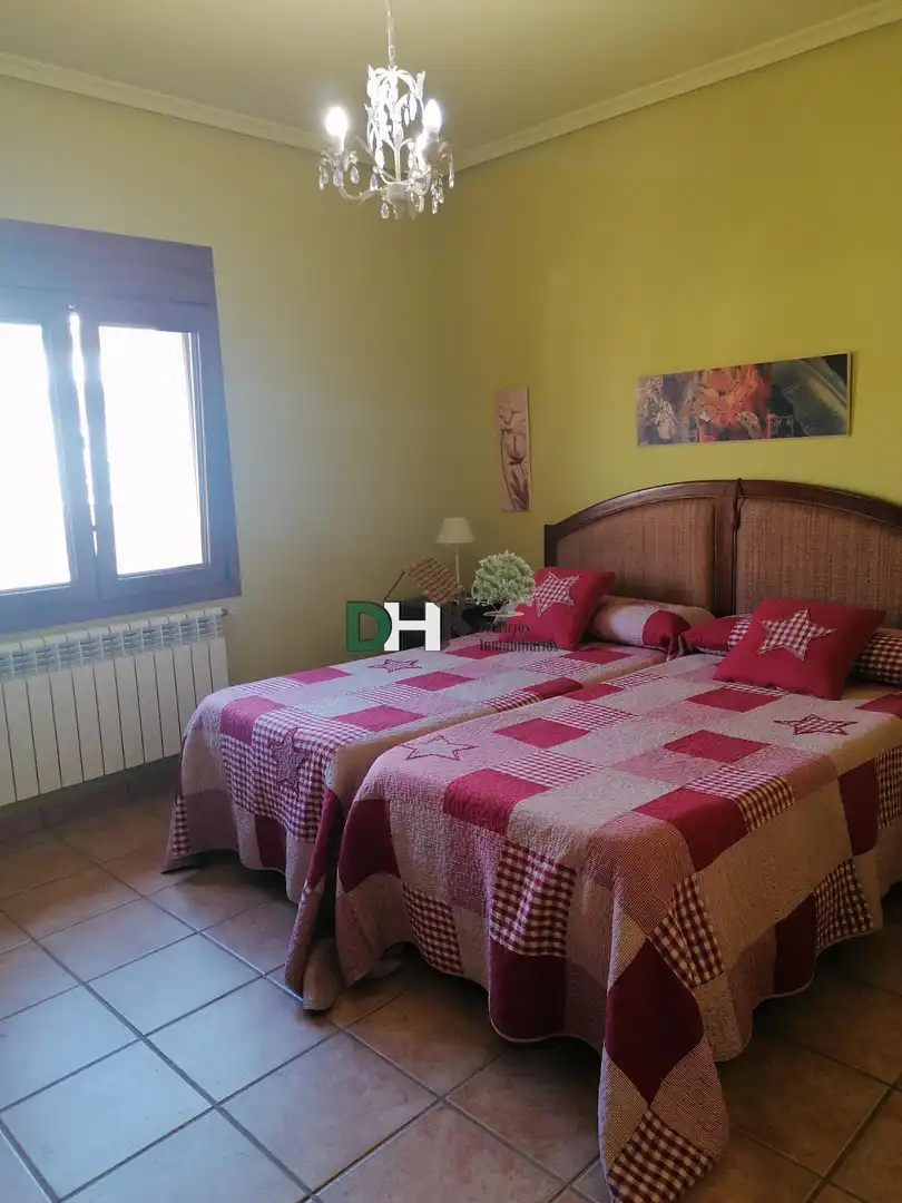 Habitación de Casa o chalet en venta en Torrejón el Rubio con Aire acondicionado, Calefacción y Terraza