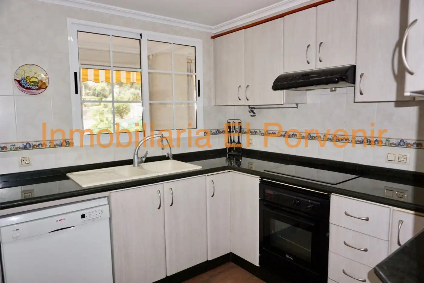 Cocina de Piso en venta en Torrent con Aire acondicionado, Calefacción y Jardín privado