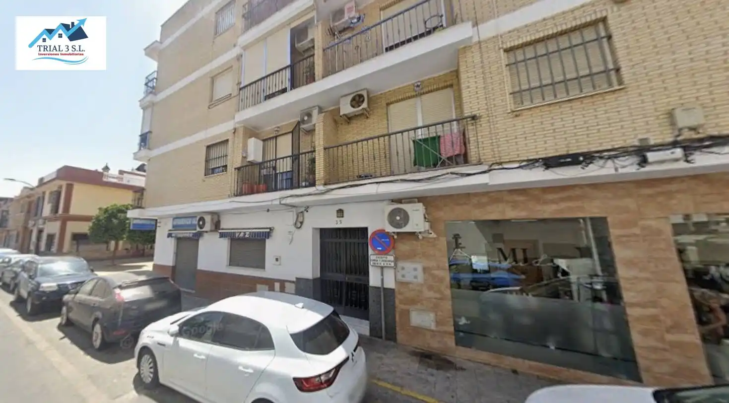 Vista exterior de Piso en venta en La Rinconada
