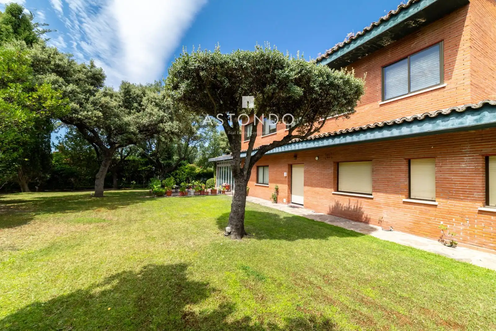 Villa mit Pool zum Verkauf in Ciudalcampo