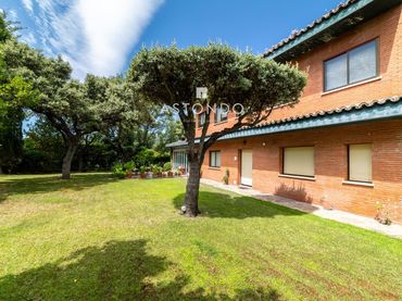 Villa mit Pool zum Verkauf in Ciudalcampo