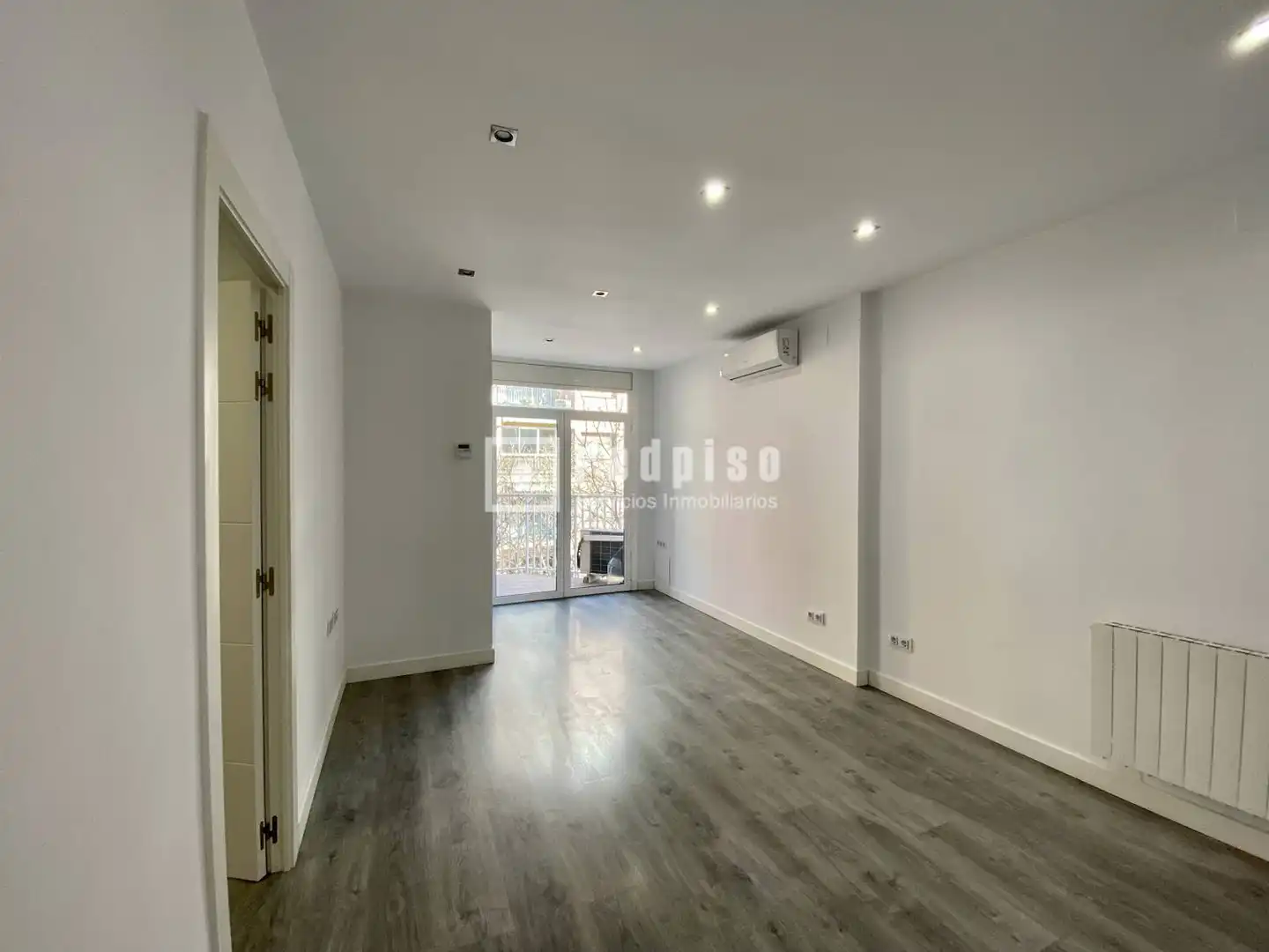 Habitación de Piso en venta en Barcelona con Terraza