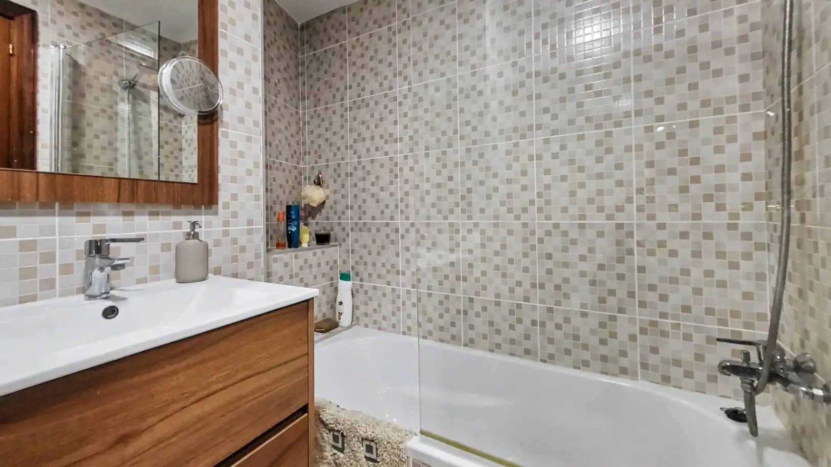 Baño de Piso en venta en Dénia con Aire acondicionado, Calefacción y Terraza