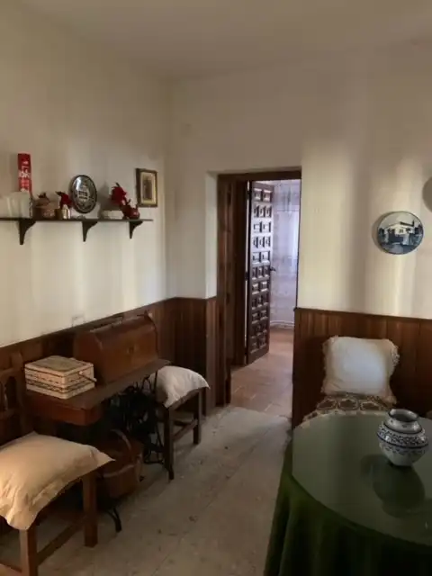 Casa o chalet en venta en La Adrada  con Calefacción, Jardín privado y Trastero