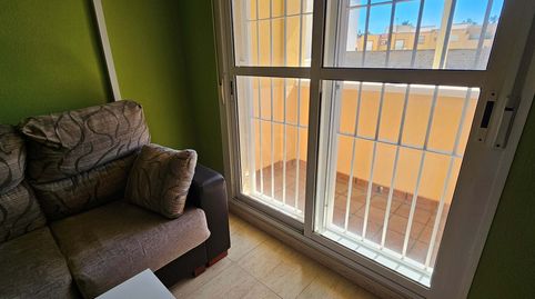 Foto 4 von Wohnung zum Verkauf in Calle Azabache, 75, La Gangosa, Vícar