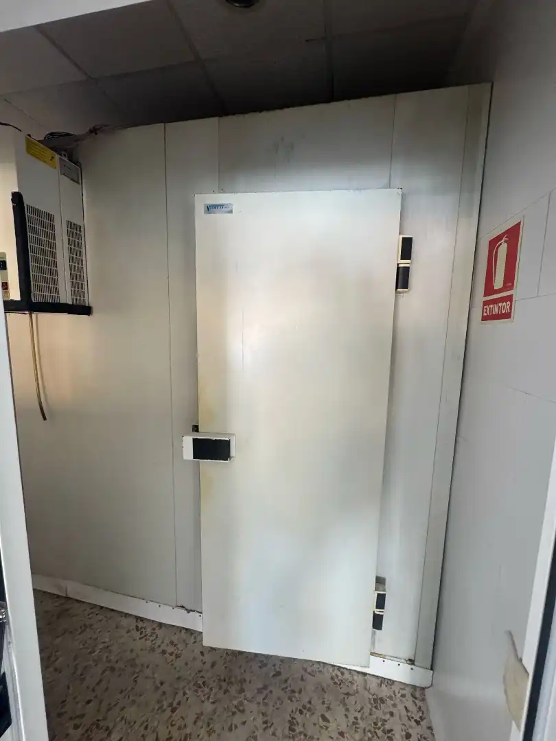 Gewerbefläche zum Verkauf in Calle Camino de Albadalejo 28, imagen 14