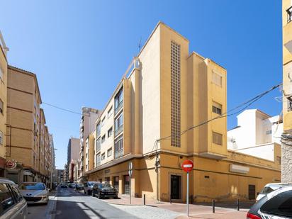 Vista exterior de Pis en venda en Motril amb Balcó