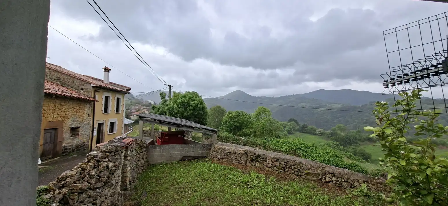 Casa o xalet en venda en Herrerías amb Jardí privat, Parquet i Traster