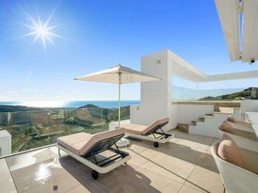 Penthouse mit Aufzug zum Verkauf in Ojén pueblo