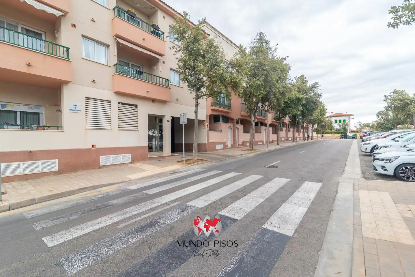 Außenansicht von Erdgeschoss zum Verkauf in  Palma de Mallorca mit Klimaanlage, Heizung und Terrasse