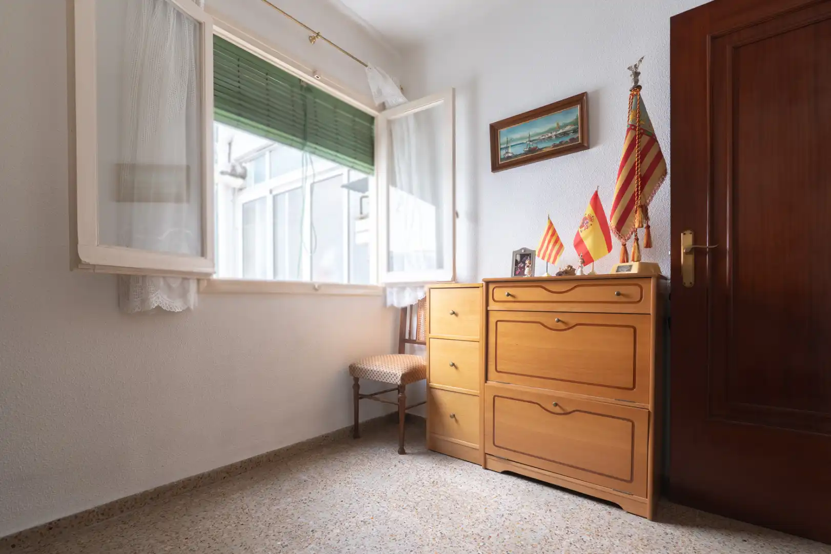 Habitación de Piso en venta en Valencia con Balcón