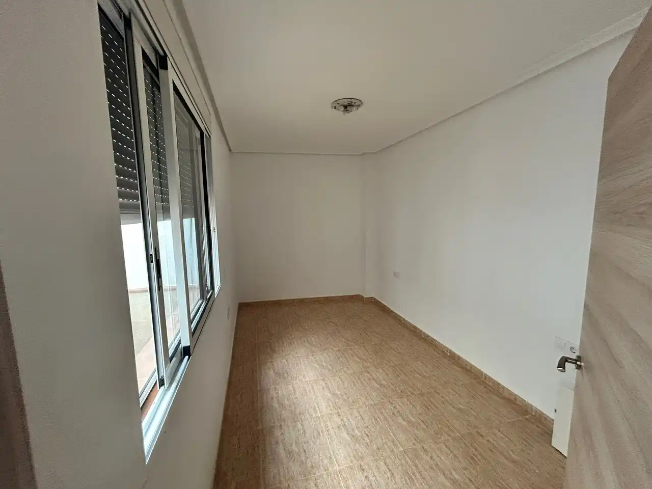 Habitación de Piso de alquiler en Alaquàs con Horno, Balcón y Alarma