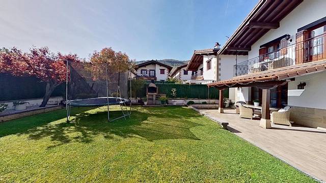 Casa-chalet en Venta en Calle Kortela, 10 en Urdiain