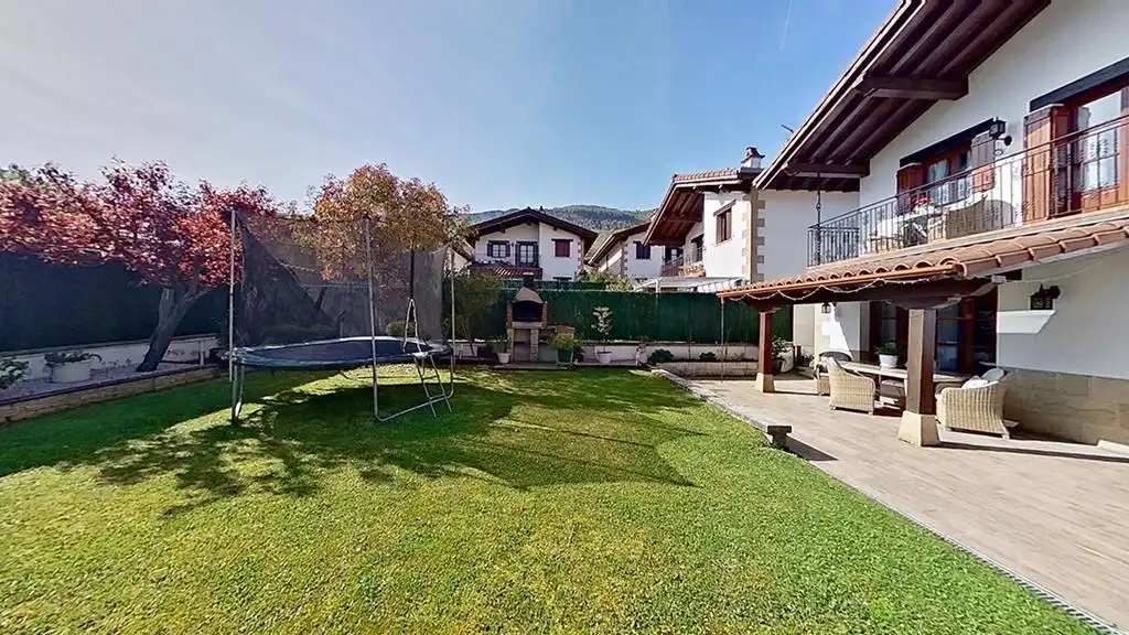 Garden of Houses for sale in Urdiain  with Private garden and Balcony