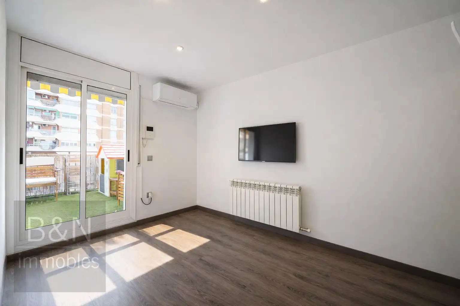 Sala d'estar de Pis en venda en Terrassa amb Aire condicionat, Calefacció i Terrassa