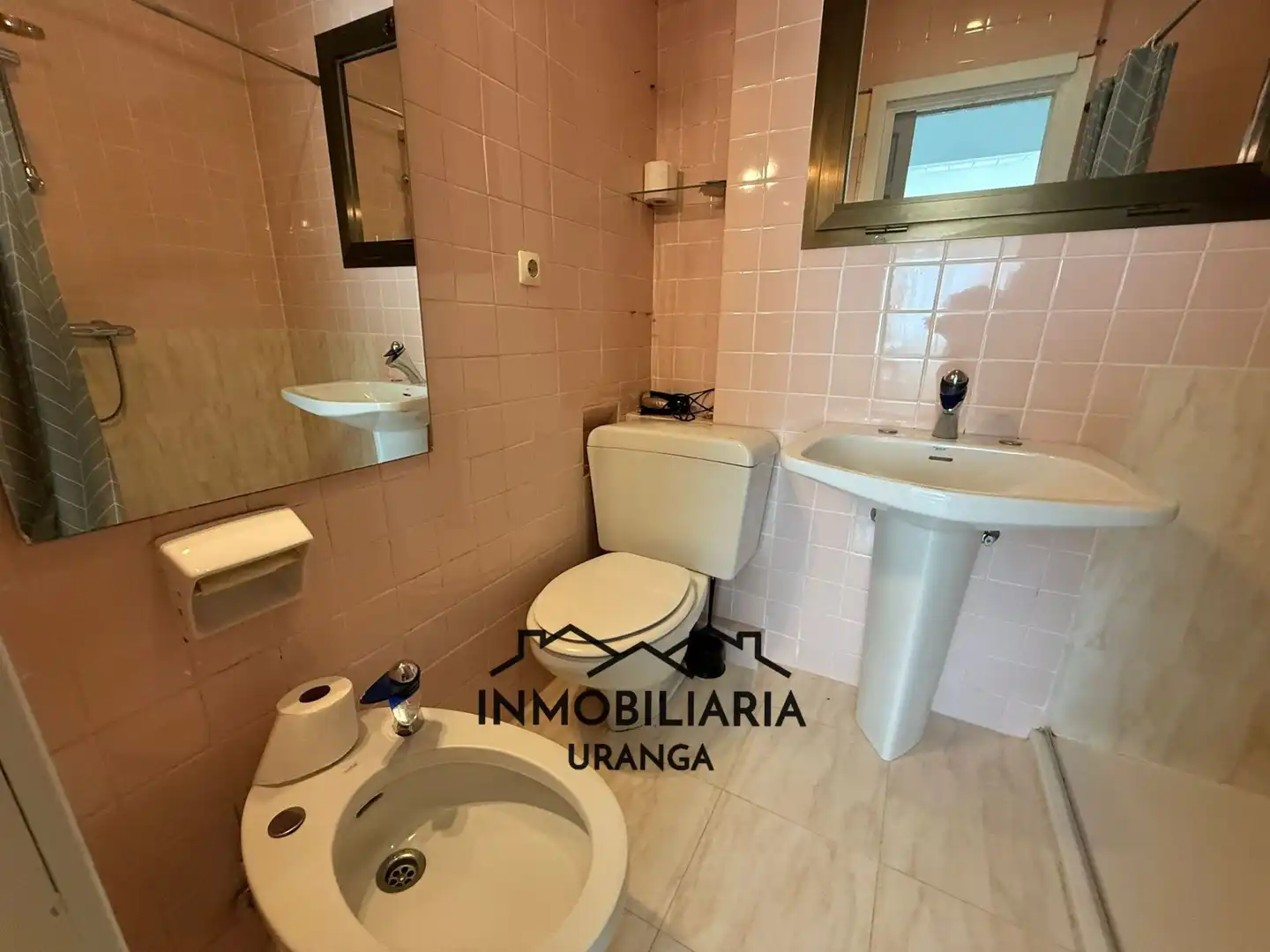 Piso en venta en Laredo con Calefacción y Terraza
