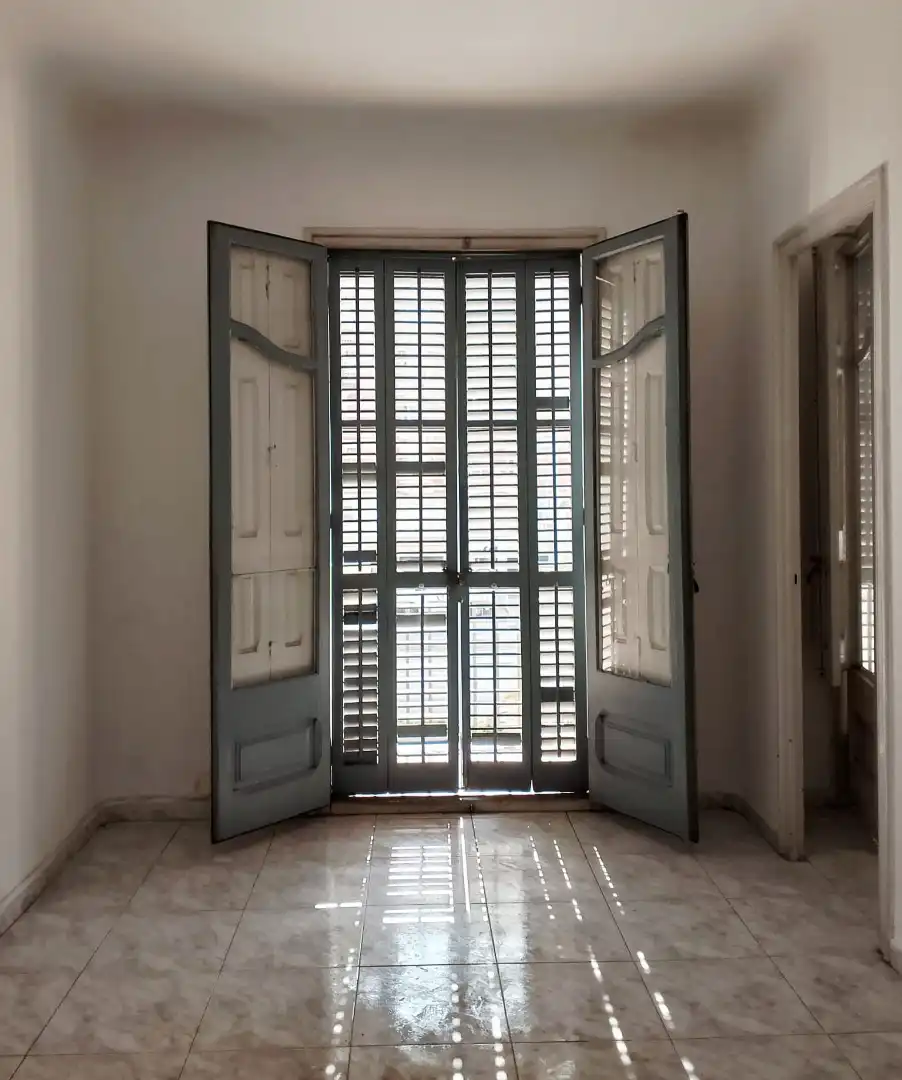 Flat for sale in  Barcelona Capital  with Heating, Balcony and Alarm