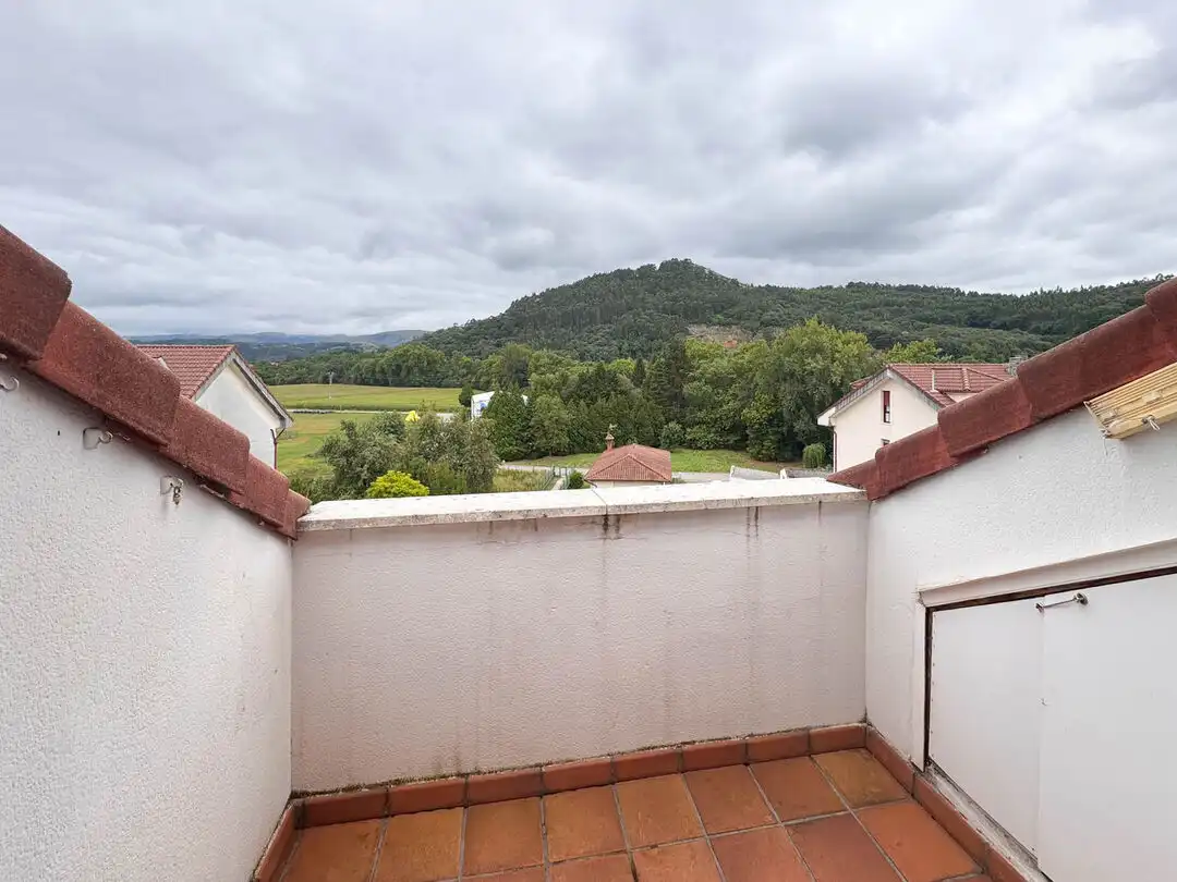 Terrasse von Dachboden zur Miete in Entrambasaguas mit Heizung, Terrasse und Schwimmbad