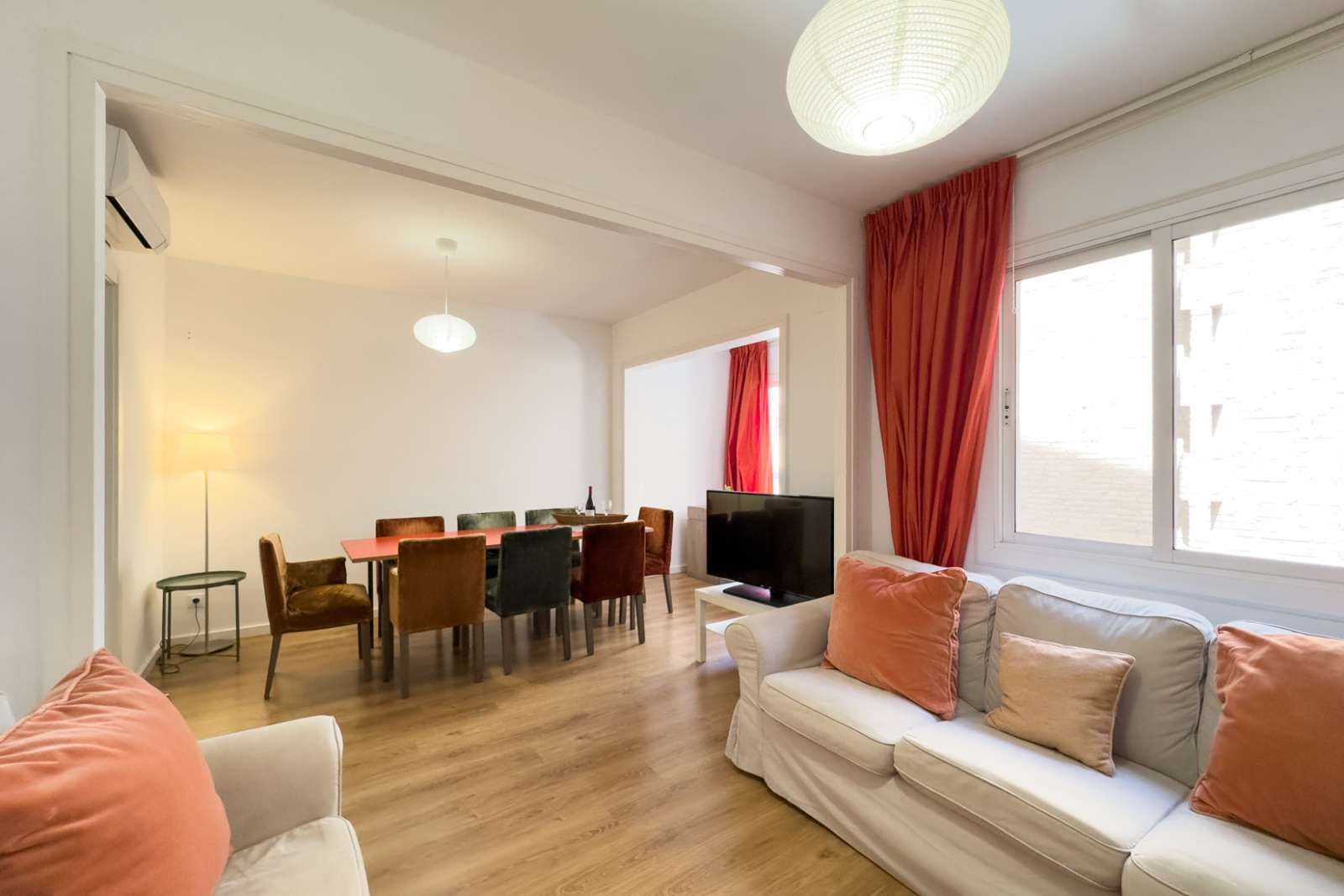 Apartment to share in Sants