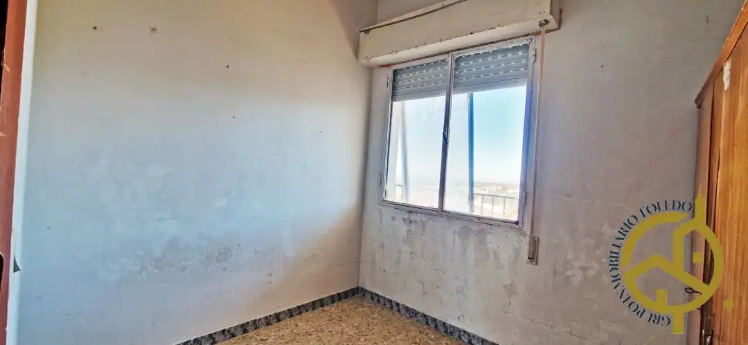 Dormitori de Pis en venda en San Pablo de los Montes amb Terrassa