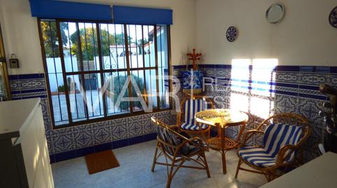 Foto 3 de Casa adosada en venta en San Andrés Golf, Cádiz