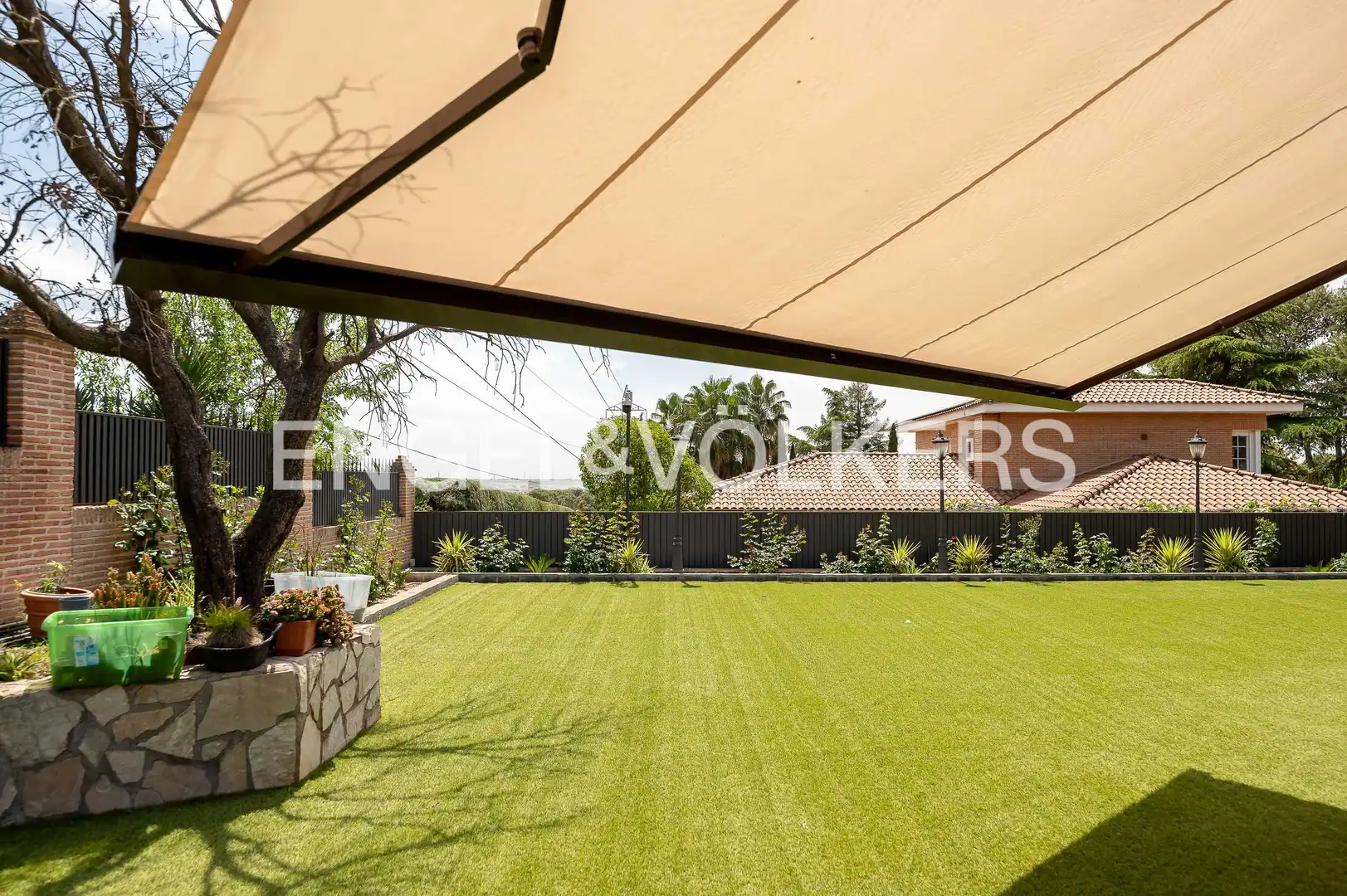 Terraza de Casa o chalet en venta en Villaviciosa de Odón con Aire acondicionado, Calefacción y Jardín privado