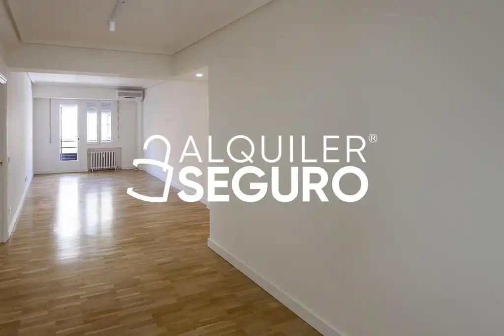Piso de alquiler en de Nuñez Morgado, Castilla
