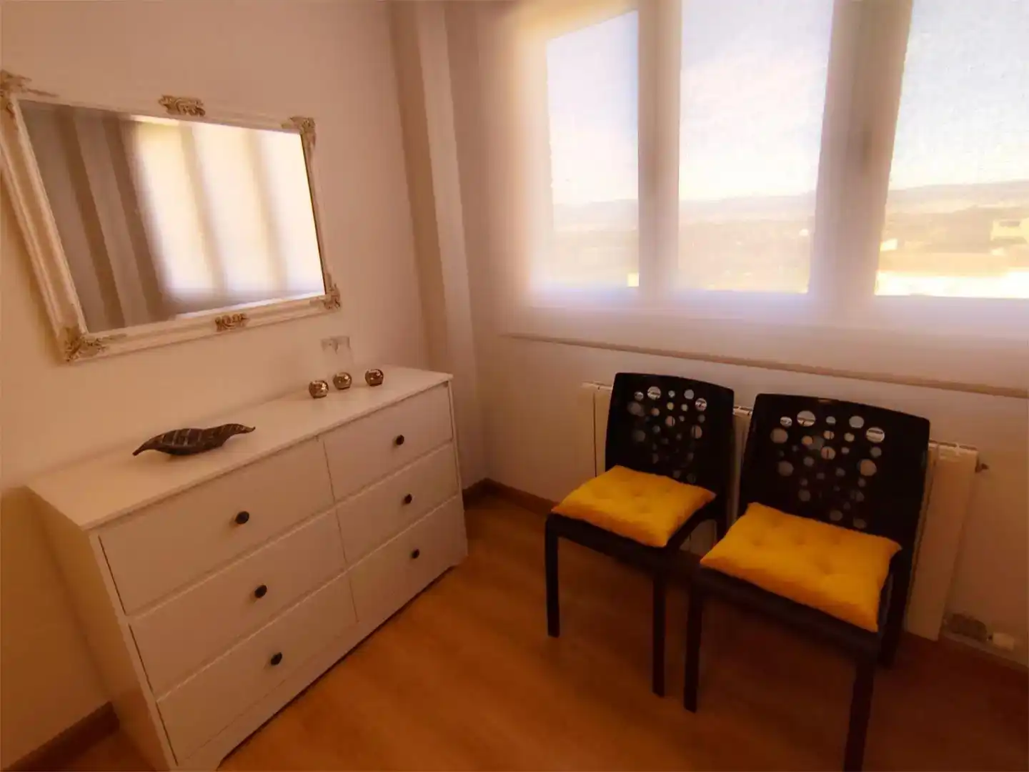 Schlafzimmer von Wohnung zur Miete in Alberite, La Rioja