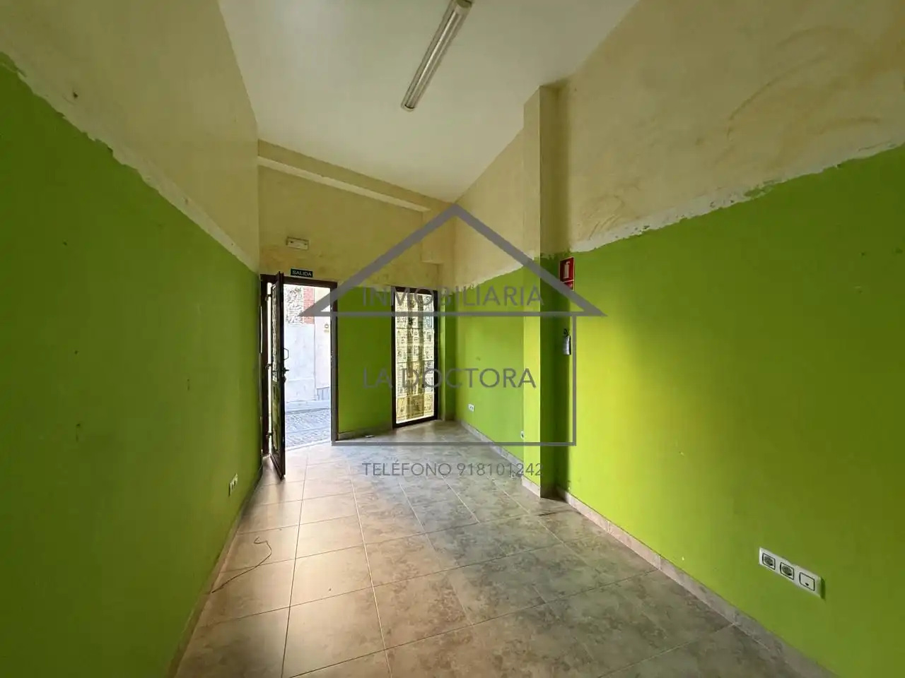Local en venta en Navalcarnero