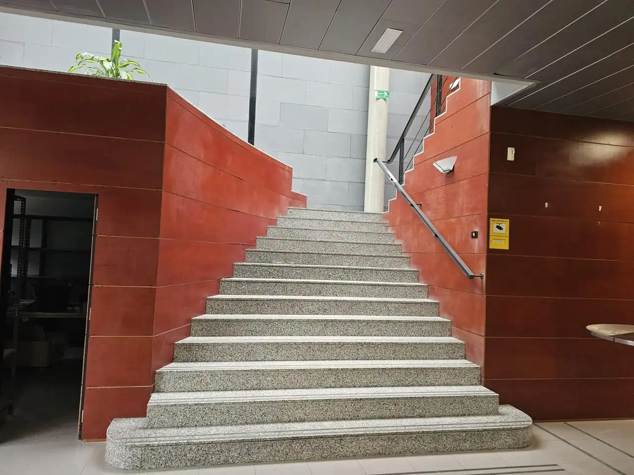 Büro zur Miete in Vitoria - Gasteiz