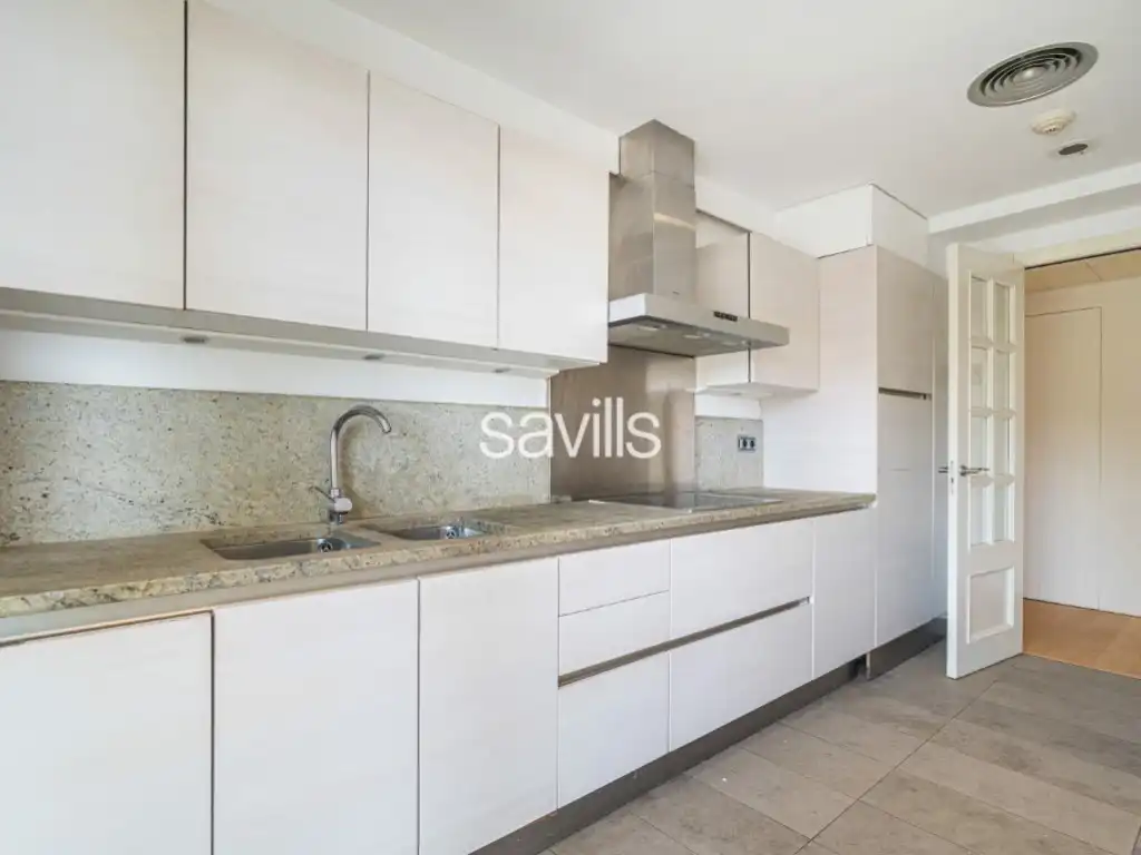 Kitchen of Attic for sale in Barcelona  with Air Conditioner, Terrace and Swimming Pool