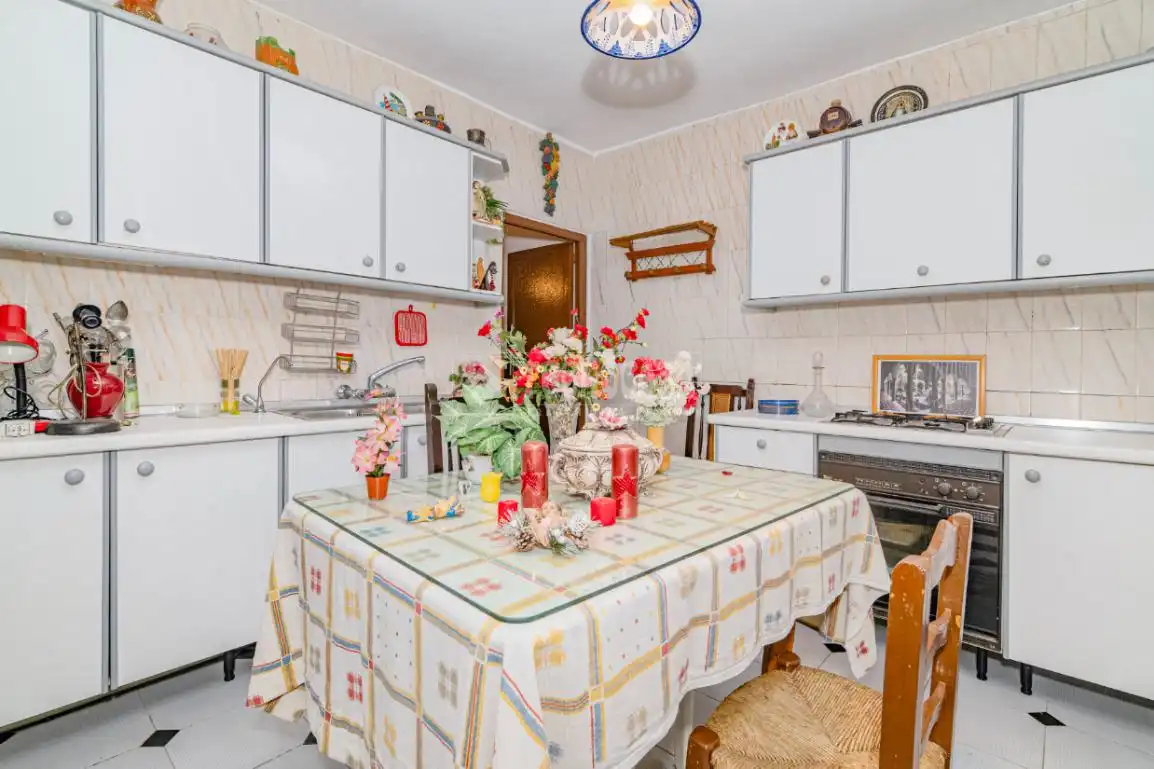Cocina de Casa adosada en venta en Alhendín con Terraza