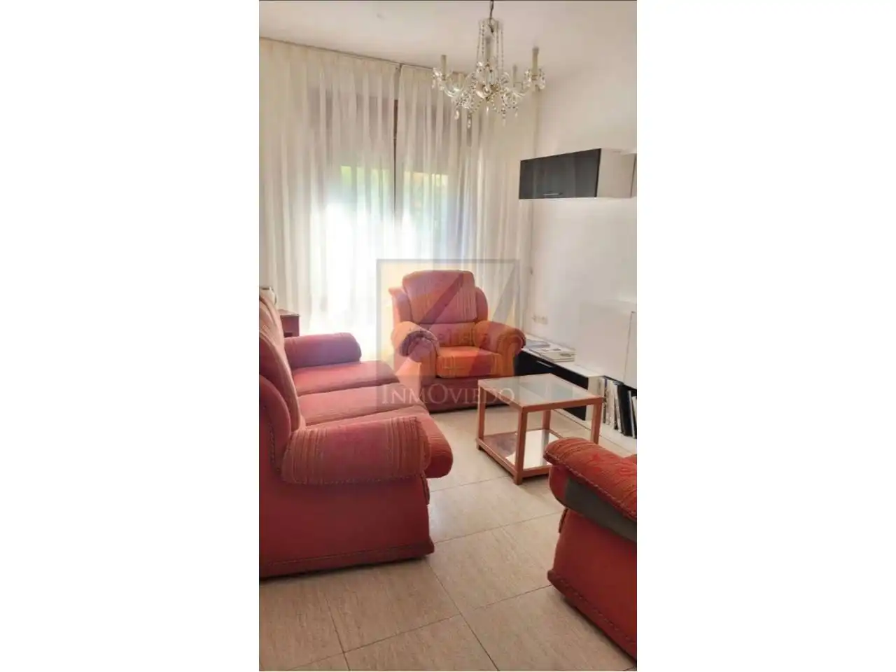 Sala de estar de Piso en venta en Ribadesella con Calefacción y Amueblado
