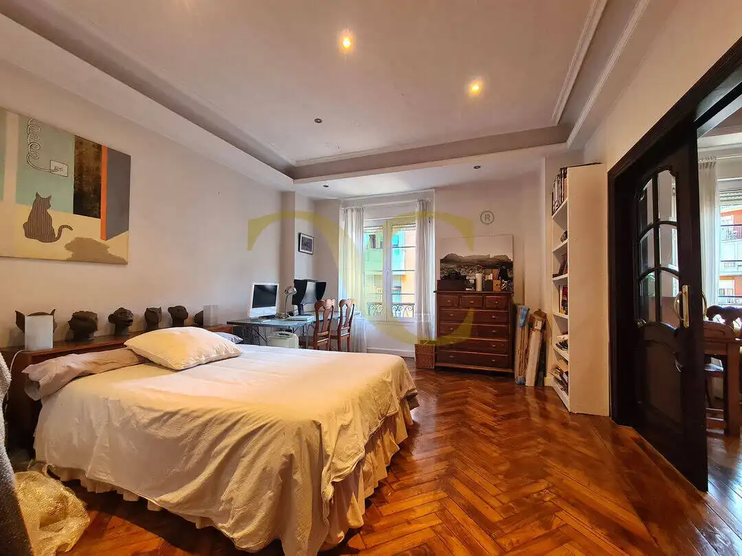 Bedroom of Flat for sale in Gijón   with Heating and Terrace